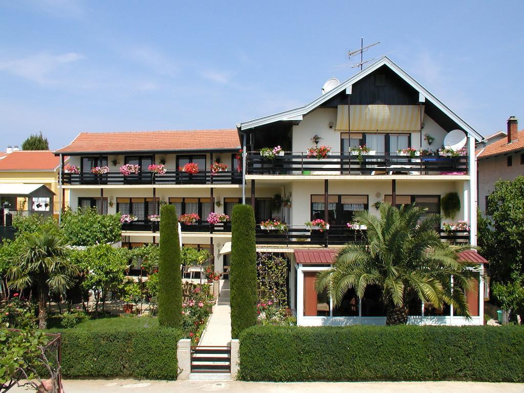 Rooms Vila Mautner Βόντιτσε Εξωτερικό φωτογραφία